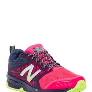 Women's New balance sneakers size 10